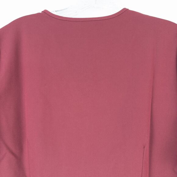 Figs Technical Collection Casma Three Pocket Scrub Top Womens Medium Burgundy - Picture 11 of 14